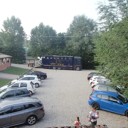 Relais Ca Del Rio Κατάλυμα σε φάρμα Botteghino di Zocca